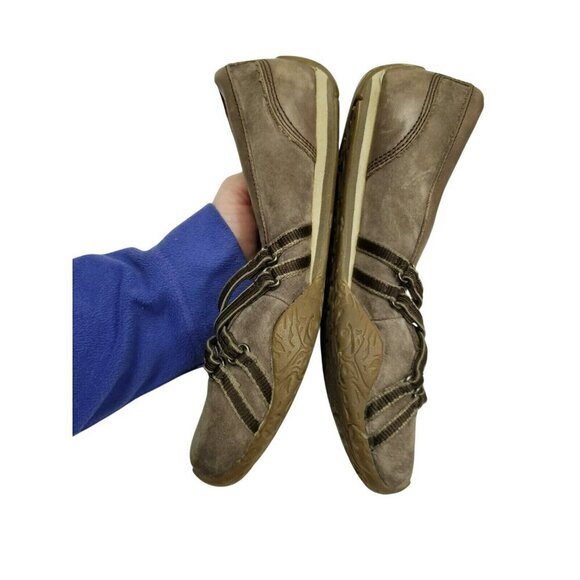 Columbia Kaci Womens Slip-On Shoes Size 6.5 Brown Suede Comfort Walking Flats - Picture 9 of 10